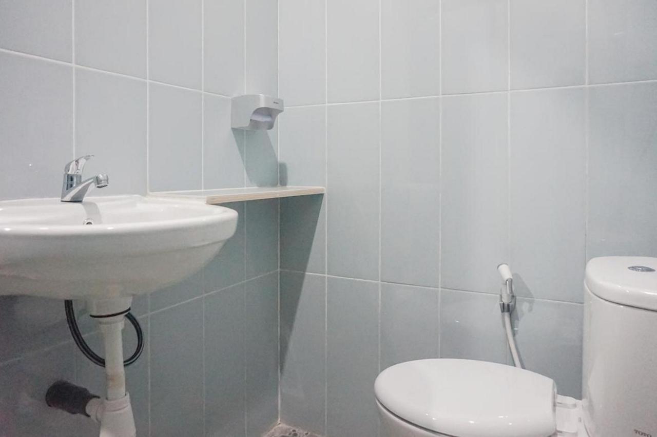 RedDoorz Plus @ Kalpataru Malang Zewnętrze zdjęcie